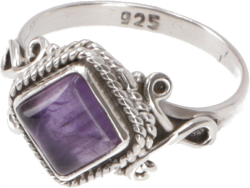 Boho silver ring, filigree gemstone ring with rectangular stone - amethyst - 1x1 cm