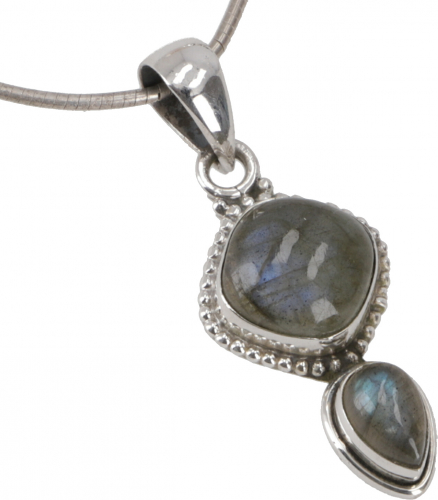 Boho silver pendant, Indian chain pendant made of silver - labradorite - 3x1,3 cm