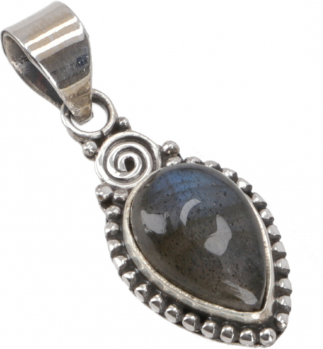 Silver pendant, small heart-shaped boho pendant - labradorite - 2,5x1,3x0,5 cm 
