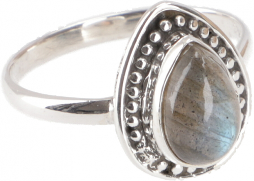 Boho silver ring, filigree gemstone ring - labradorite - 1,3x1 cm