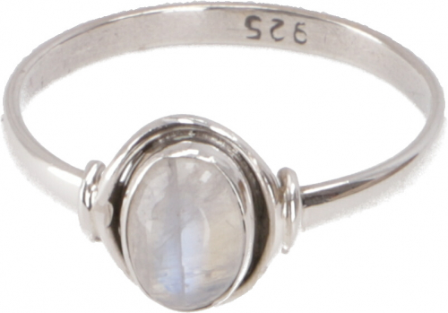 Boho silver ring, filigree gemstone ring - moonstone - 1x0,8 cm