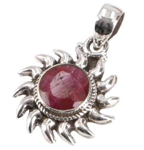 Ethno silver pendant, Indian boho chain pendant silver pendant sun - ruby quartz - 2x2x0,6 cm  2 cm