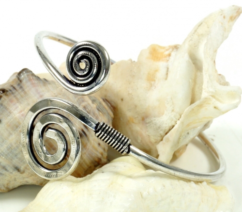 Boho bangles, ethno bangle, spiral - silver 6 cm