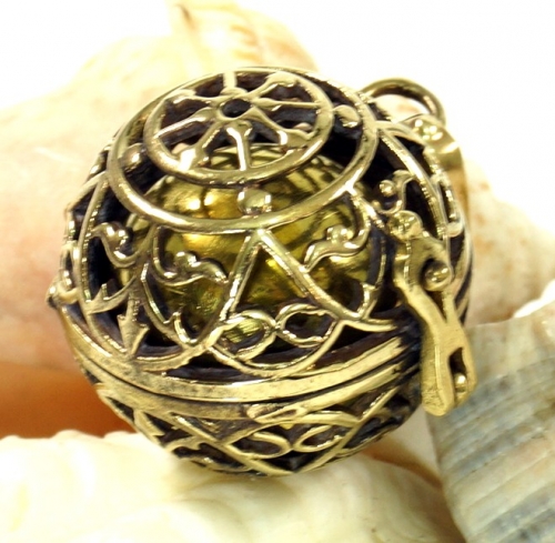 Angel caller, golden sound ball pendant - model 13 - 4,5 cm �2,2 cm