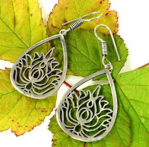 Tribal earrings made of brass, ethnic earrings lotus, goa jewelry - silver - 4x2,5x0,1 cm  3,5 cm