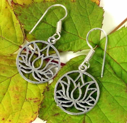 Tribal earrings made of brass, lotus ethnic earrings, yoga jewelry - silver - 2,3x0,1 cm 1,5 cm