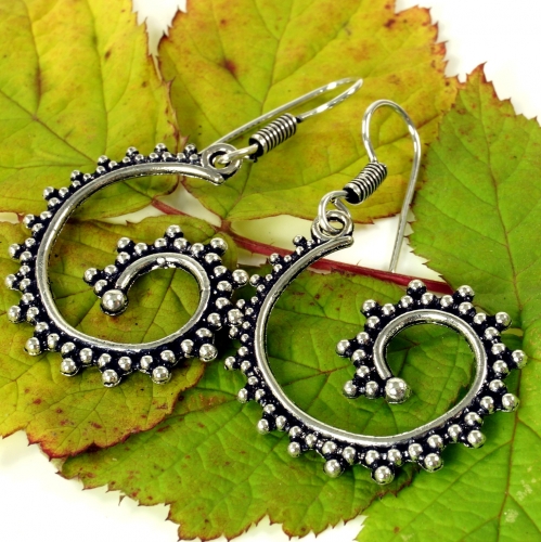 Tribal earrings made of brass, ethnic earrings, goa jewelry, brass spiral - silver - 4x3x0,1 cm  3 cm