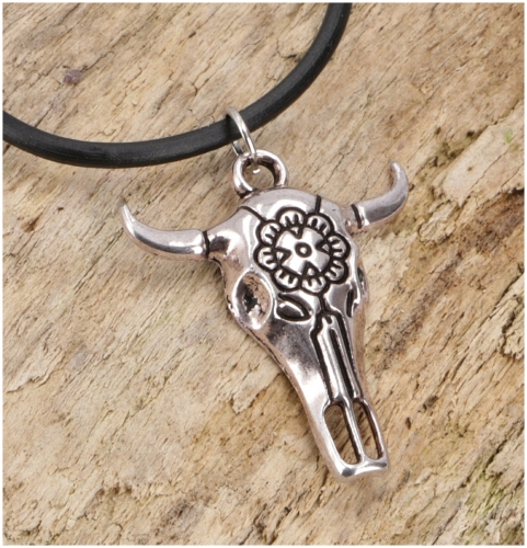 Ethnic necklace, fashion jewelry necklace - boho cow skull - 50 cm