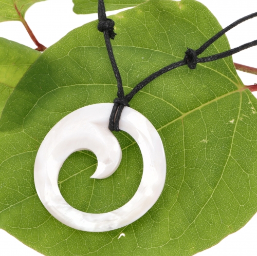 Ethno amulet, Tibet necklace, Tibet jewelry, shell necklace - spiral of life white 5 cm
