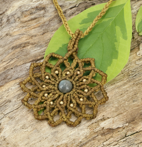 Macram necklace flower of life - massala