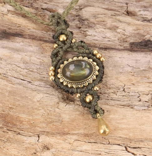 Boho macram necklace, unique elf jewelry festival jewelry, boho choker - labradorite/olive - 8x8 cm