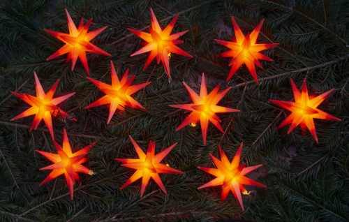 Star chain, fairy lights with 10 x LED, advent star, outdoor star, Christmas star  12 cm, length 12.5 m, with timer - red