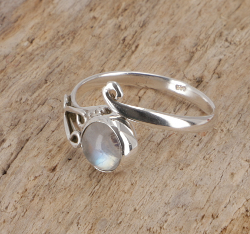 Filigree silver ring with gemstone, sun/moon ring, Indian silver ring - moonstone