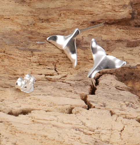 Silver stud earrings, small silver stud earrings - whale fin - 0,8x1 cm