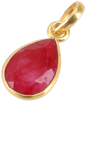 Gold-plated pendant with cut semi-precious stone - ruby quartz - 1,5x1,2x0,5 cm 