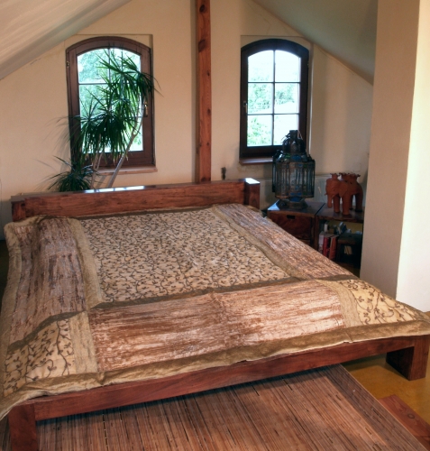 Brocade/velvet quilt, bedspread - beige - 270x220x0,5 cm 