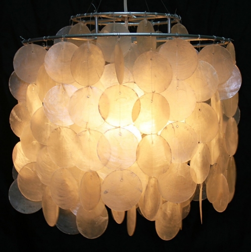 Ceiling lamp/ceiling light fixture, shell lamp made of hundreds of Capiz, mother of pearl platelets - Dominga model - 30x30x30 cm 