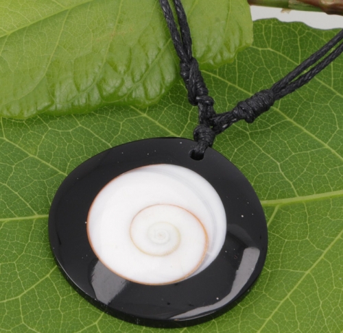 Ethno necklace with mother-of-pearl inlay, surfer necklace with shiva shell - model 1 3 cm