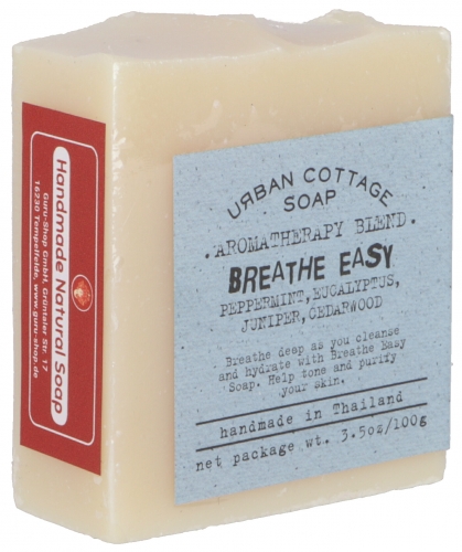 Handmade aromatherapy scented soap BREATHE EASYY, 100 g, Fair Trade - peppermint-eucalyptus-juniper-cedar - 2,5x8x5 cm 