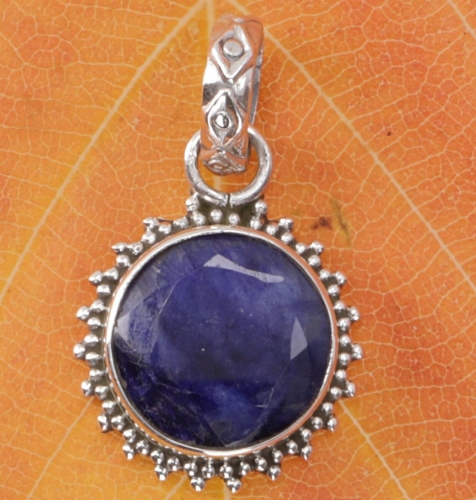 Dainty round boho silver pendant, Indian chain pendant made of silver - sapphire - 2 cm 1,3 cm
