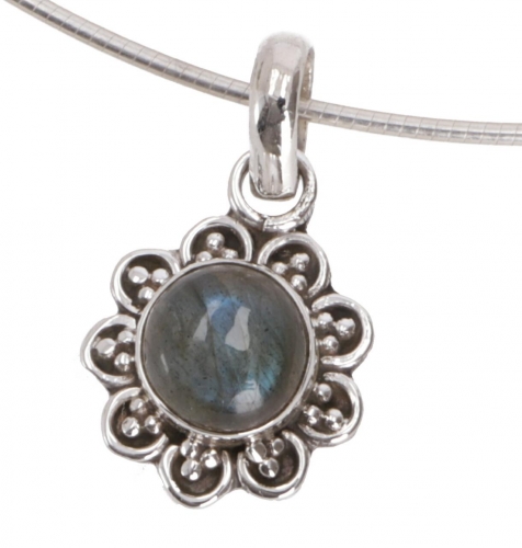 Boho silver pendant, Indian chain pendant, silver flower pendant - Labrdorit - 2 cm 1,5 cm
