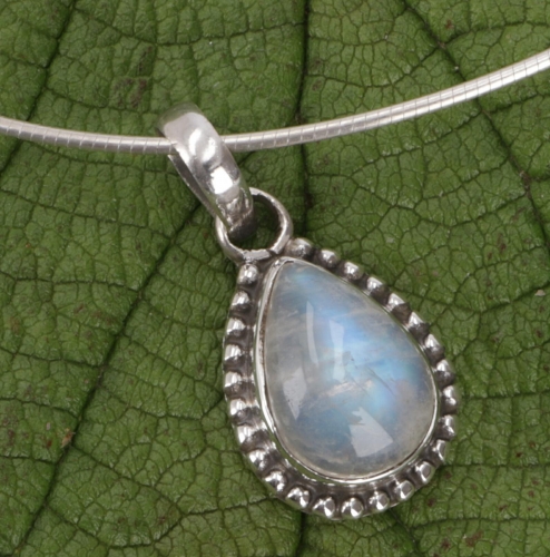 Boho silver pendant, Indian silver chain pendant - moonstone - 1,5x1 cm