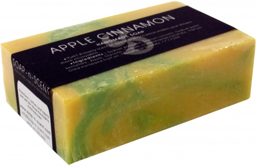 Handmade scented soap, 100 g Fair Trade - Apple Cinnamon - 2,5x8x5 cm 