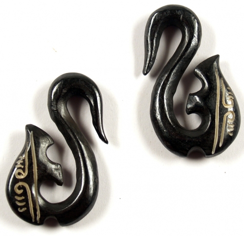 Horn earring 12 - 3,5x2x0,5 cm 
