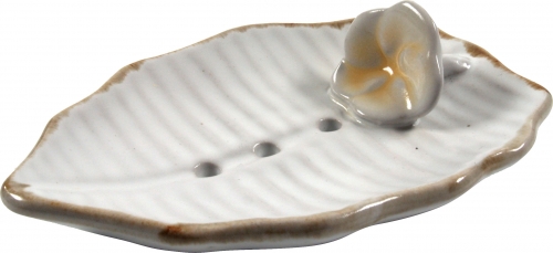Exotic ceramic soap dish - leaf/white - 3x14x10 cm 