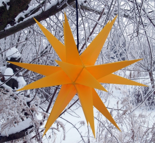 Melchior Outdoor II yellow, very stable 3D outdoor star  60 cm, with 20 tips, incl. 4 m outdoor cable - Melchior yellow