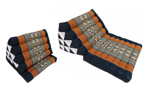 Triangle cushions with 1 foldable thaimat