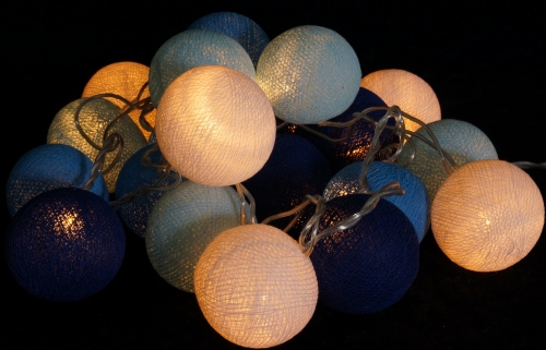 Stoff Ball Batterielichterkette 3xAA LED Kugel Lichterkette - blau/wei - 6x6x315 cm  6 cm