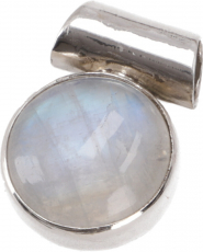 Glowing boho moonstone pendant in silver setting