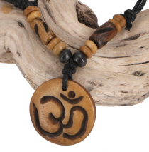 Ethno Amulet, Tibet Halskette, Tibetschmuck - OM braun