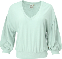 Wide basic shirt made from organic cotton with powder sleeves - m..