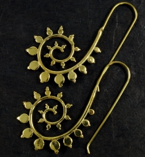 Brass pendant earrings