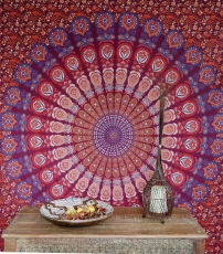 Boho-Style Wandbehang, indische Tagesdecke Mandala Druck - lila/r..