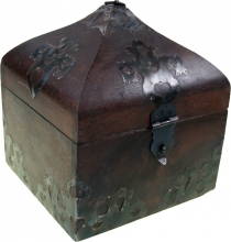 Turret treasure chest, wooden box, jewelry box in 3 sizes - model..