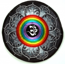 Patches (patches), Lotus Om
