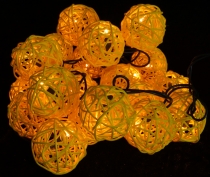 Rattan Ball Kugel Lampion Lichterkette - gelb