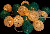 Rattan Ball LED Kugel Lampion Lichterkette - türkis/weiß