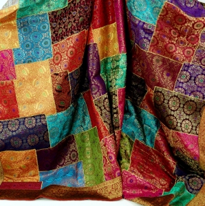 Orientalische Patchwork Brokatdecke, Indische Tagesdecke - Patchwork - 270x220x0,5 cm 
